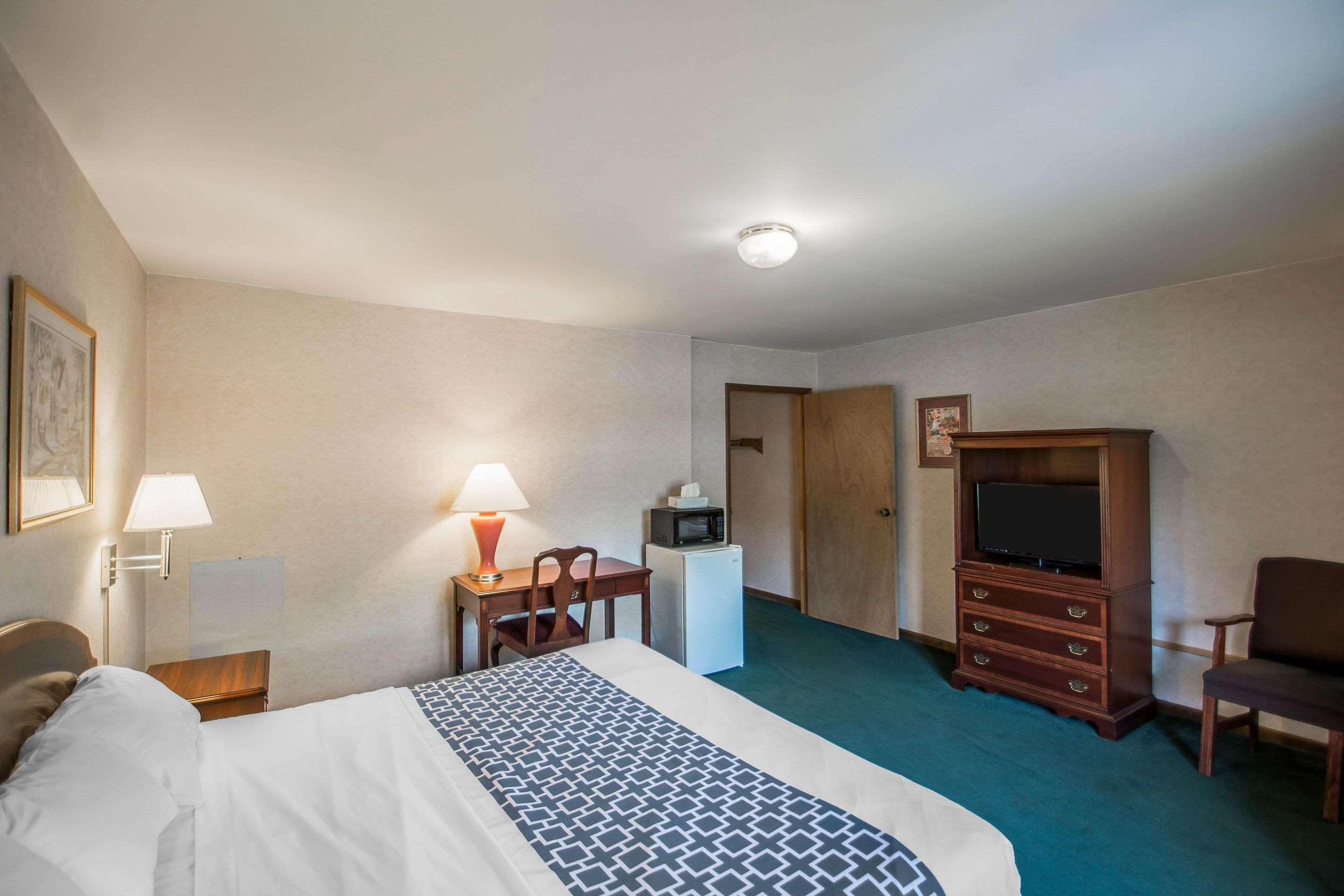 Econo Lodge Hornell Exterior foto